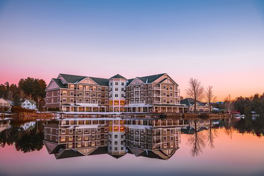 saranac-waterfront-lodge